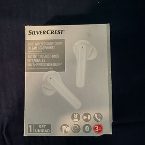 SilverCrest True Wireless Bluetooth Earbuds – New in Box